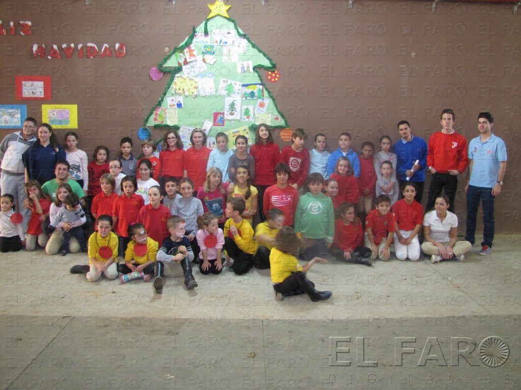 Los monitores son parte protagonista en estas escuelas en todos los grupos de edad alt