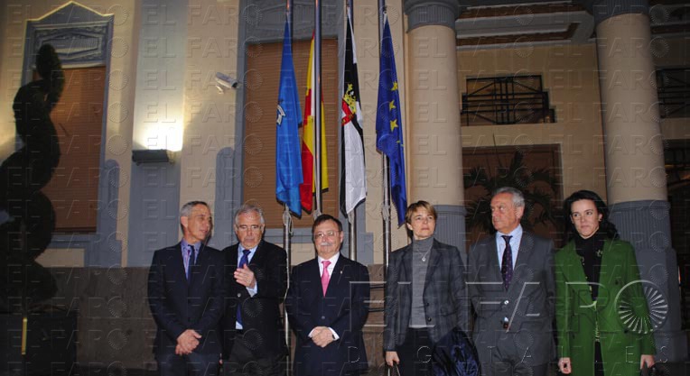 Los gobiernos de Ceuta y Melilla han demostrado en los últimos trece años una sintonía perfecta al ir de la mano en numerosos asuntos que han traído buenas consecuencias.