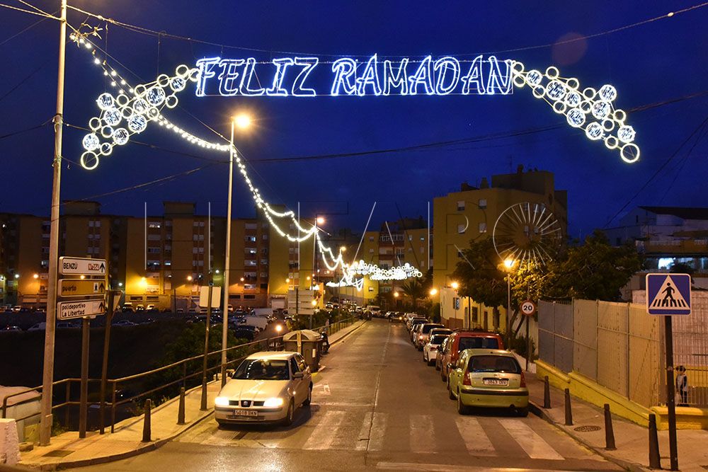 Alumbrado-Luces-de-Ramadán-en-las-calles-de-Ceuta.jpg