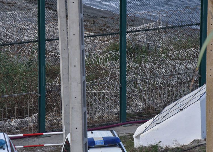 Concertinas de la valla de Ceuta