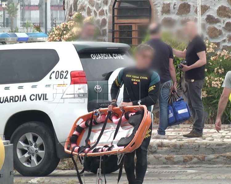 Intervención de la Guardia Civil, el domingo por la tarde.