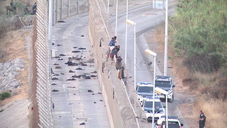 Valla de Ceuta subsaharianos