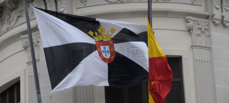 Bandera de Ceuta