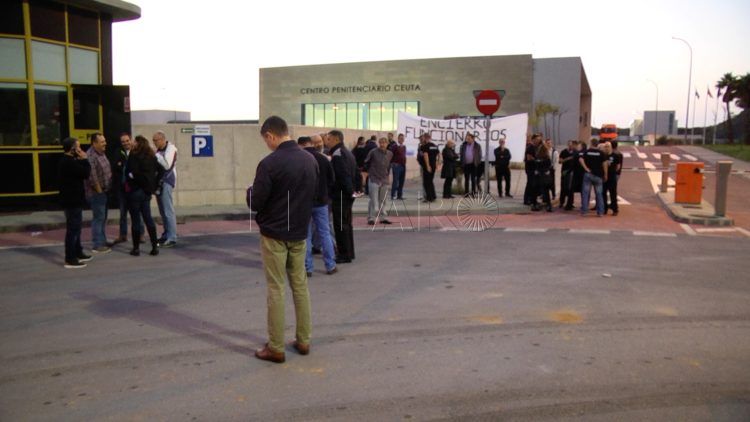 centro-penitenciario-fuerte-mendizabal-personal