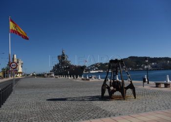 Un buque ruso en el puerto de Ceuta, en una imagen de archivo.