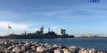 Cañonazos de los barcos rusos sorprenden en Ceuta