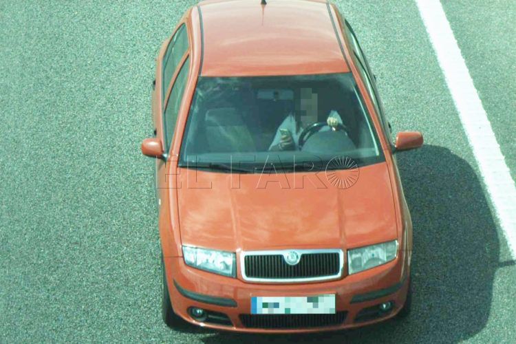 Uso del móvil al volante