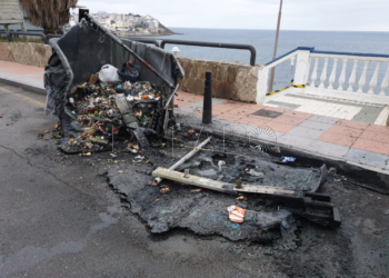 incendios vehiculo y contenedores 5