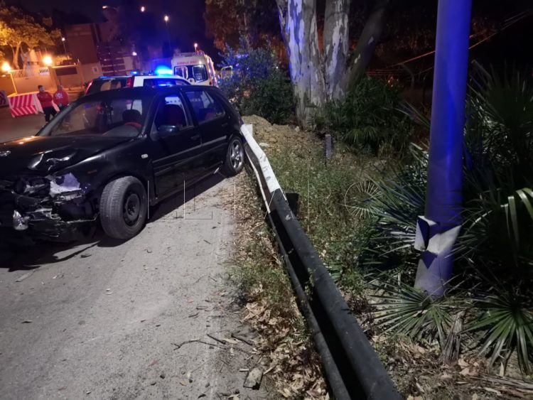 coche accidentado atropello guardias civiles serrallo