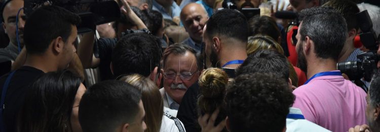 Juan-Vivas-respaldo