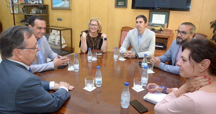 reunion-parlamentarios-psoe-vivas