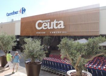 centro-comercial-parque-ceuta-cambio-imagen-1