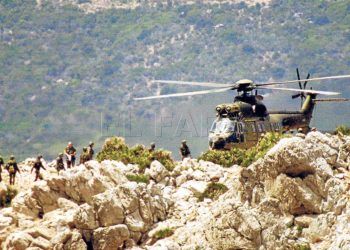 PEREJIL-TROPAS ESPA—OLAS