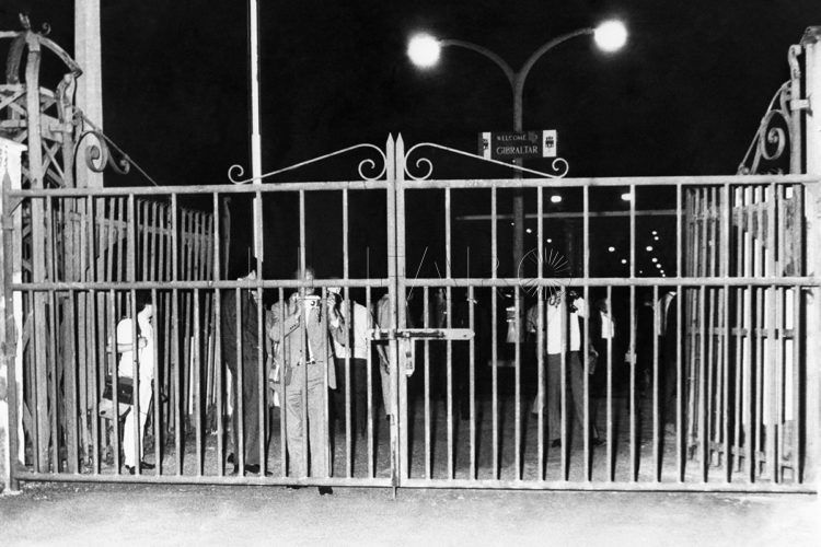 verja-gibraltar-aniversario