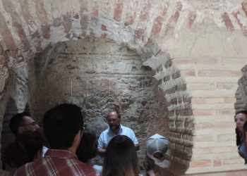 visita-baños-arabes-arqueologia-villada