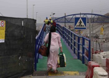 largas-colas-frontera-puente-abierto-20