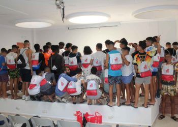 universitarios-menores-migrantes