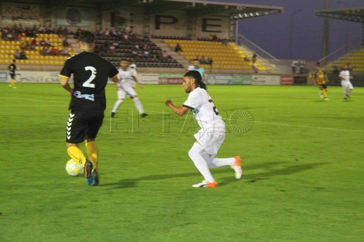 Ad Ceuta pierde contra diez