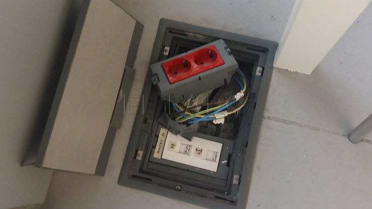 vandalismo-biblioteca-3