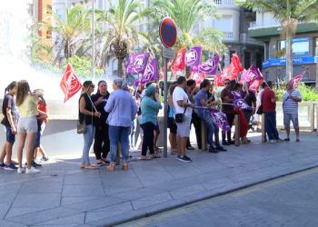 amenaza-huelga-indefinida-trabajadores-catering-ceti-1