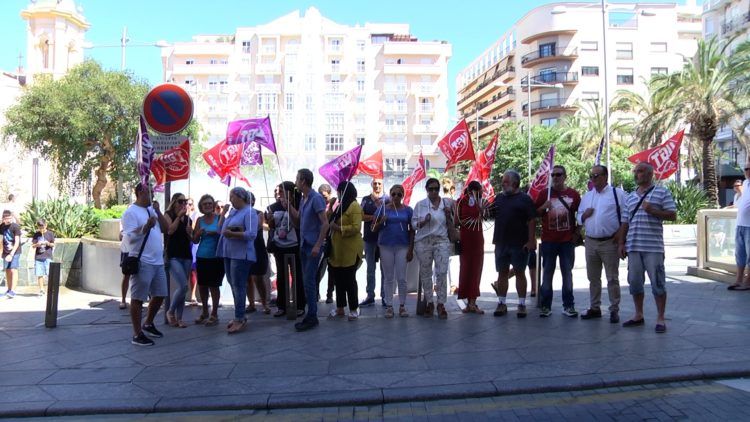 amenaza-huelga-indefinida-trabajadores-catering-ceti-5