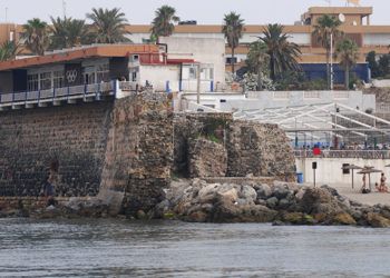 cn-caballa-desembarco-inmigrantes