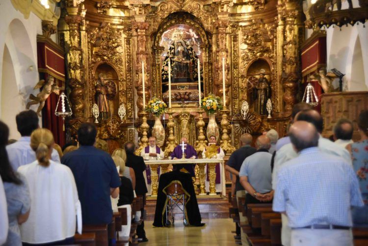 funeral-eduardo-gallardo-1