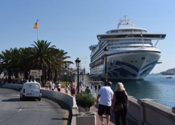 sapphire-princess-megacrucero-42