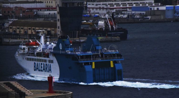 balearia-barco