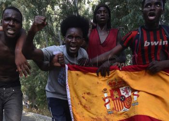 bandera-españa-inmigrantes