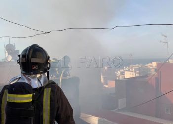 bomberos-casa-abandonada-recinto