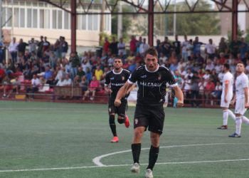 delantera-adceuta-volvera-cambiar