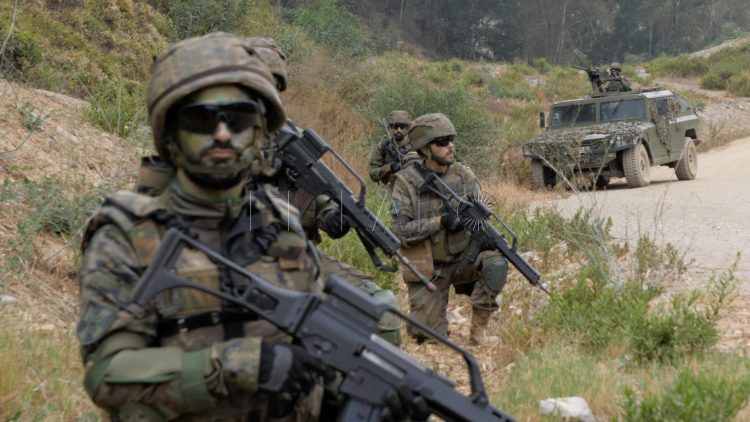 en-la-piel-legion-agachados-1