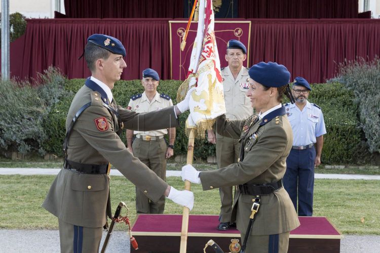 primer-mujer-guardia-real-sirvio-ceuta