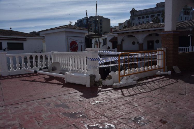 balaustrada-rota-poblado-marinero-9