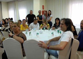 cruz-blanca-merienda-aniversario