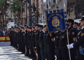 desfile-acto-cnp-patron-556