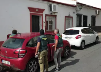 Vehículo incautado en Bollullos del Condado en la macrooperación contra el tráfico de hachís / Guardia Civil