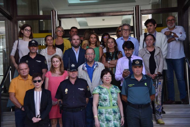 minuto-silencio-delegación-canarias