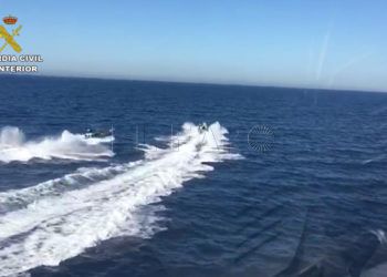 narcolancha-persecucion-guardia-civil-2