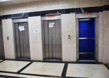 ascensores-ceuta-center-averiados-4