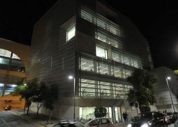 biblioteca-publica-adolfo-suarez-noche