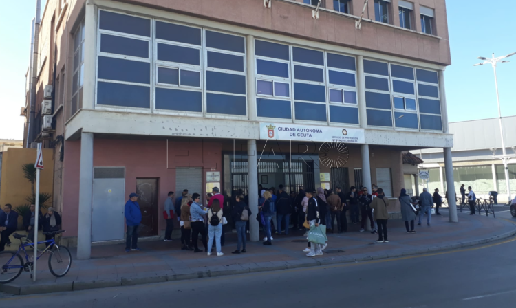 colas-plan-empleo-upd