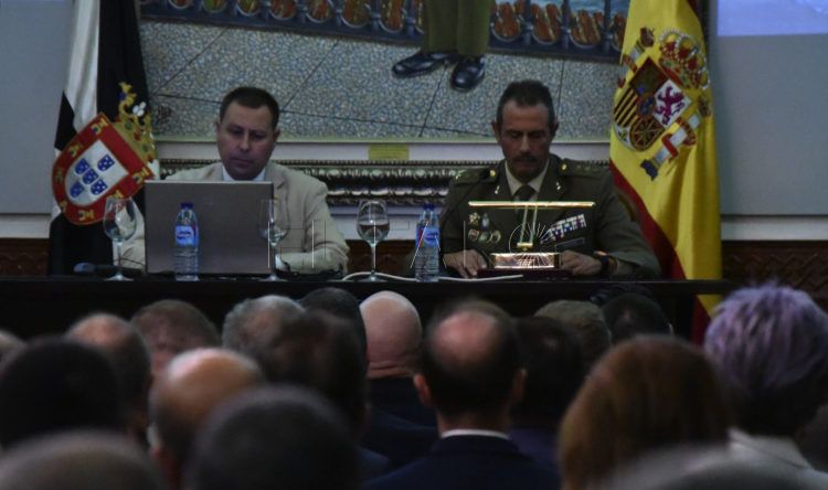 conferencia-ultimos-filipinas-casino-militar-1