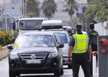 control-embarque-guardia-civil