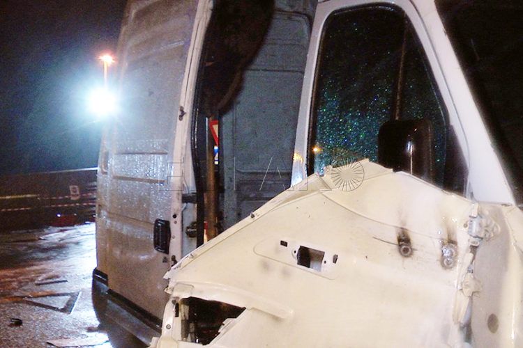 furgoneta-kamikaze-24