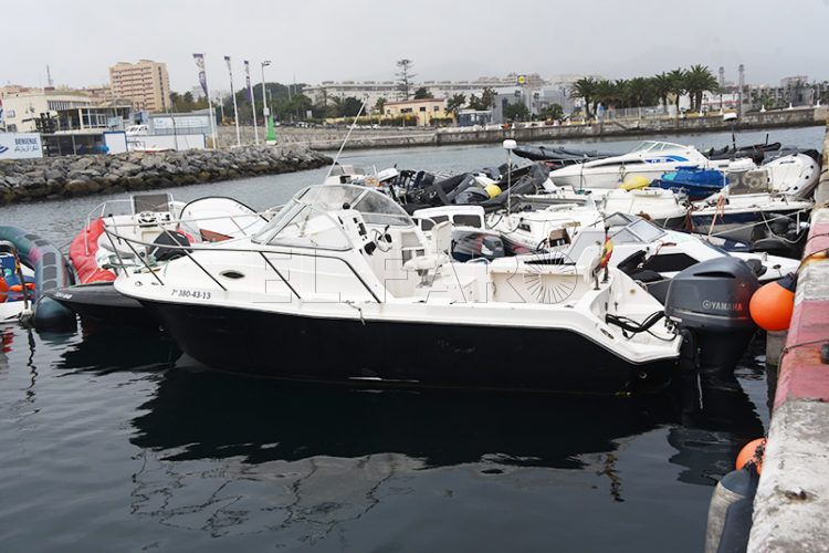 guardia-civil-intercepta-marroquies-embarcacion-recreativa