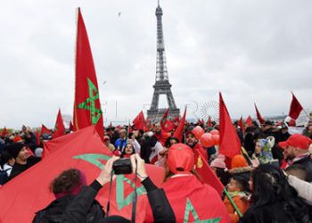 manifestacion-marruecos-ultraje-bandera
