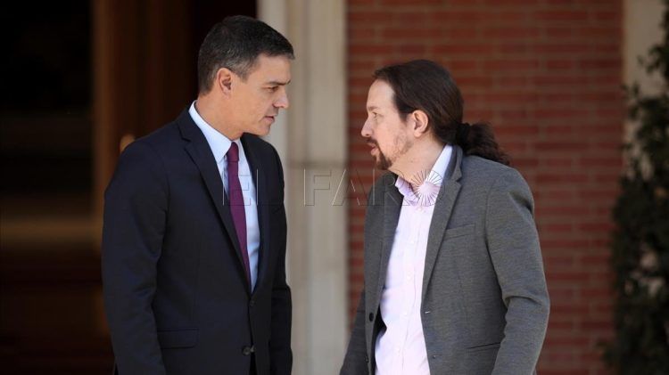 pablo-iglesias-pedro-sanchez-moncloa