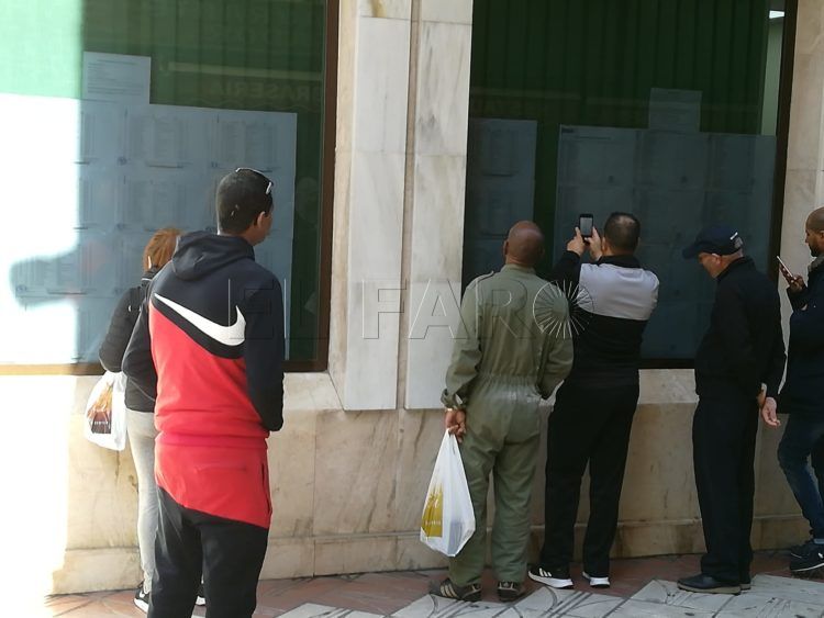 parados-denuncia-irregularidades-plan-empleo